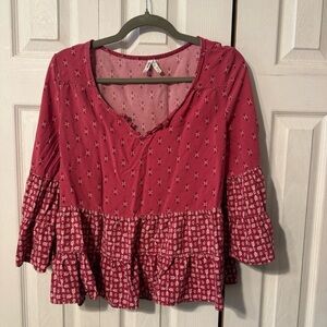 Mudd Flowy Boho Bell Sleeve Blouse - Size Large
